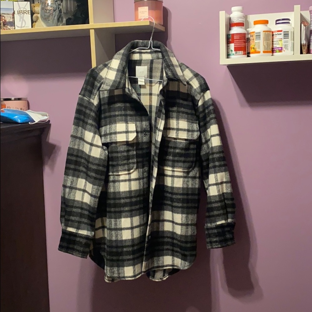 H&M shacket